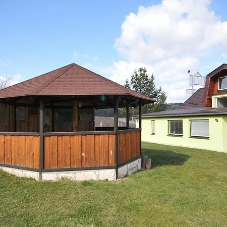 招待所 Drevenik *