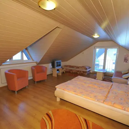 Dreveník Casa de hóspedes *